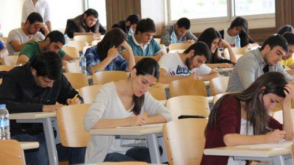 Sınavla Öğrenci Alacak Ortaöğretim Kurumları İçin Merkezi Sınav 2 Haziran´da, İlköğretim ve Ortaöğretim Parasız Yatılılık ve Bursluluk Sınavı 3 Haziranda Yapılacak