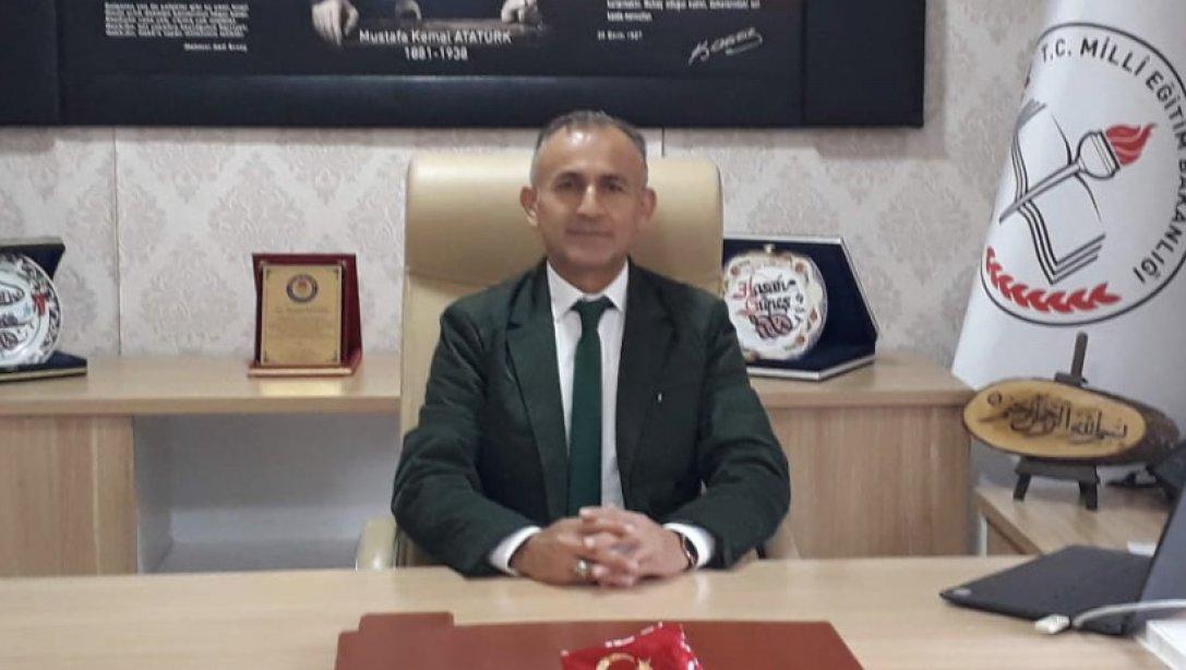 İlçe Milli Eğitim Müdürümüz Hasan GÜNEŞ'in '10 Kasım Atatürk'ü Anma Günü' Mesajı